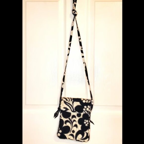 Vera Bradley Night and Day Black and White Crossbody Mini Hipster Bag NWOT - Picture 5 of 5